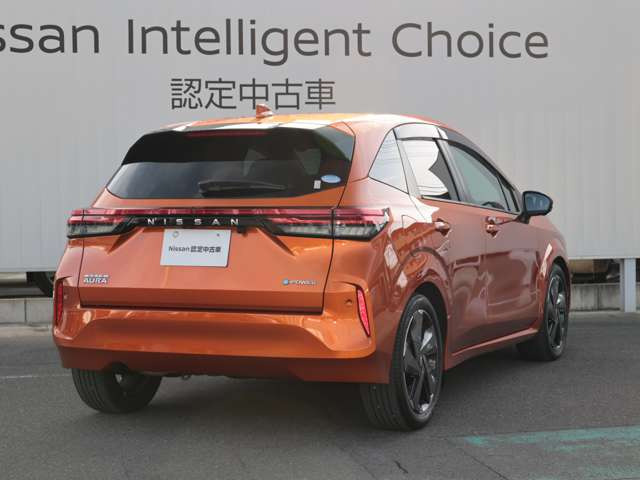ノートオーラ1.2 G レザーエディション