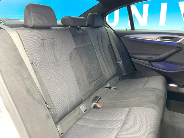 ���㕔���Ȃ��C�ɂȂ�悤�ȃL�Y�E�����ւ��蓙�A�傫�ȃ_���[�W�͂Ȃ��A�ǍD�ȏ�Ԃł��B