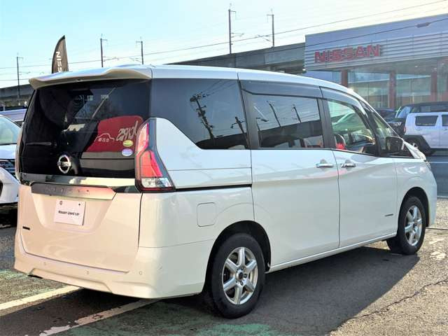 セレナ2.0 XV 4WD