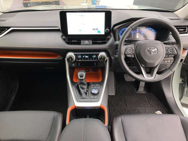 RAV42.0 アドベンチャー 4WD