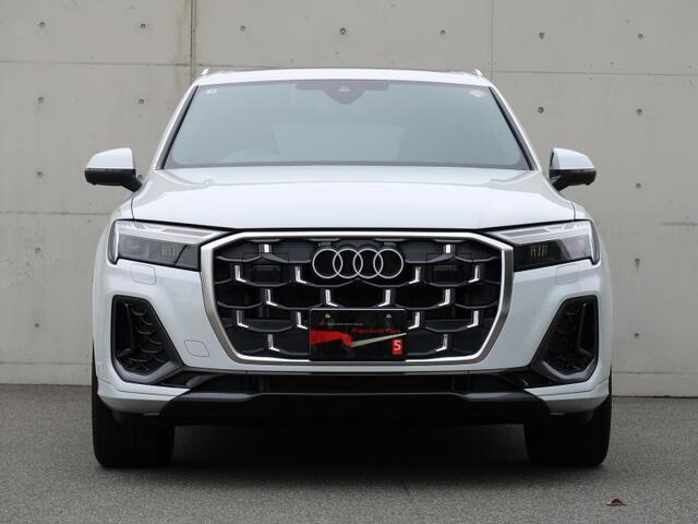 Q750 TDI クワトロ Sライン ディーゼル 4WD