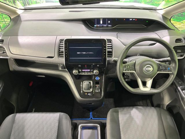 セレナ1.2 e-POWER ハイウェイスターV