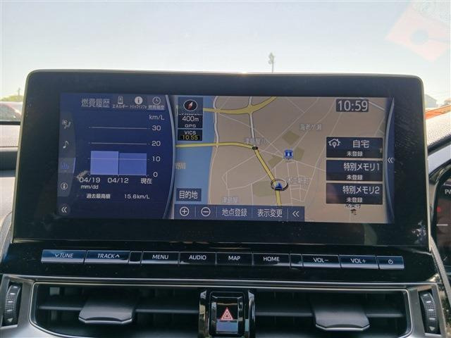 クラウンハイブリッド 2.5 B Four 4WD