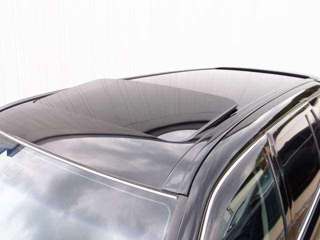 �S���ł����䂵���f�ڂ���Ă��Ȃ��A�X���[�gE2000cc���f���̃J�X�^���ԗ�������!�󏭉��l�̍����T�����[�t�𑕔����A�A���S�X�^�ԍ�t�p�AWORK���[�����C��18AW�ɉ����^�C��4�{�V�i�����ς�