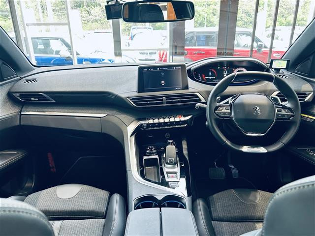 3008GT ブルーHDi