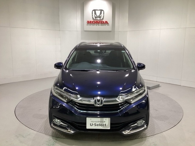 シャトル1.5 ハイブリッド Z
