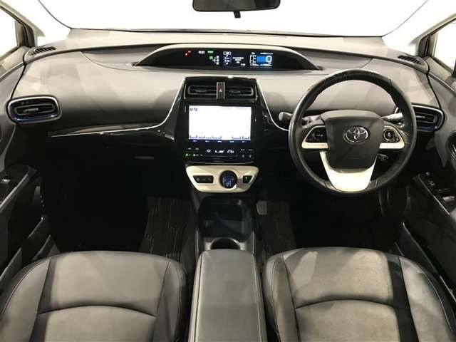 プリウス1.8 S ツーリングセレクション