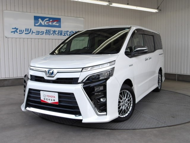 ヴォクシー1.8 ハイブリッド ZS 煌