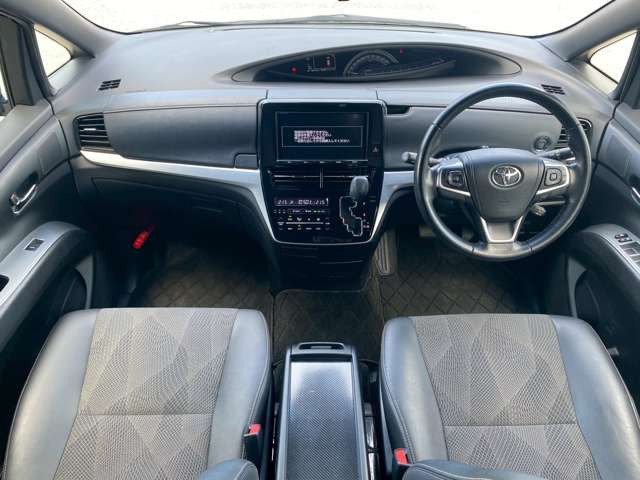 �X���[�N���X����X�͑��݌�200��ȏ�W��!���q�l�̂��C�ɓ����1�䂪�����ƌ�����܂�!�y�����ԁA���ʎԁA�L�����s���O�J�[�ɕ����ԗ��܂œX���ɖ����݌ɂ����T���ł��܂��􂨋C�y�ɂ����X��������!