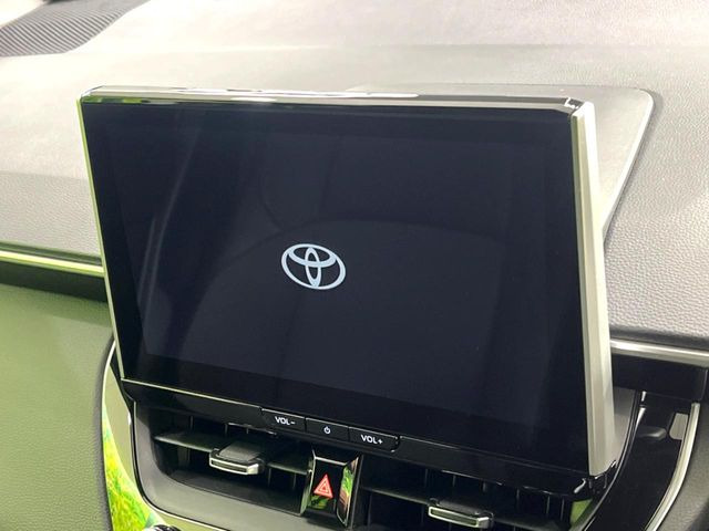 �y10.5�C���` �f�B�X�v���C�I�[�f�B�I�z���ʂ̃f�B�X�v���C��AppleCarPlay��AndroidAuto�����p�\�B�傫�ȉ�ʂŃX�}�z�i�r�A�v���������p���������܂���