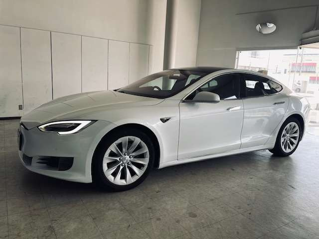 モデルS75
