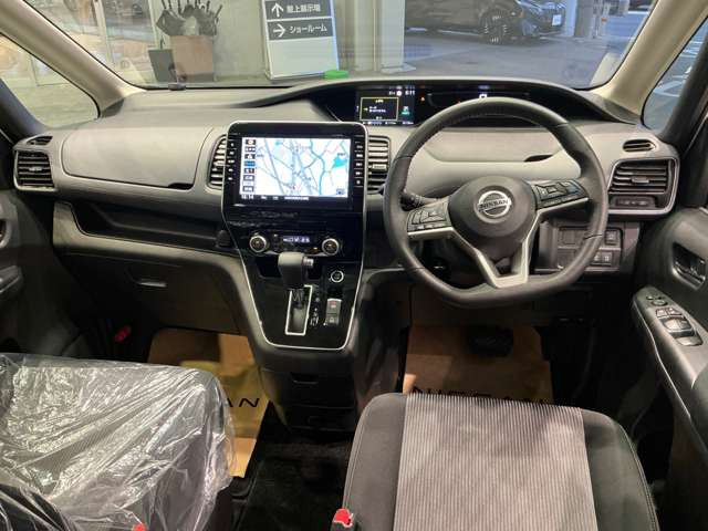 セレナ2.0 ハイウェイスターV