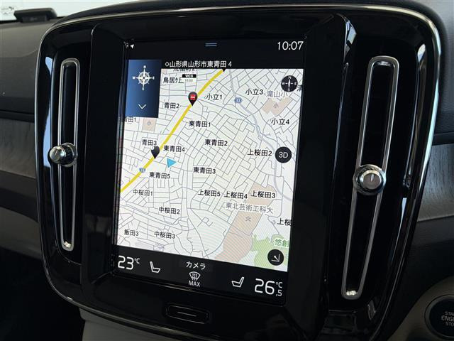 XC40B4 AWD インスクリプション 4WD