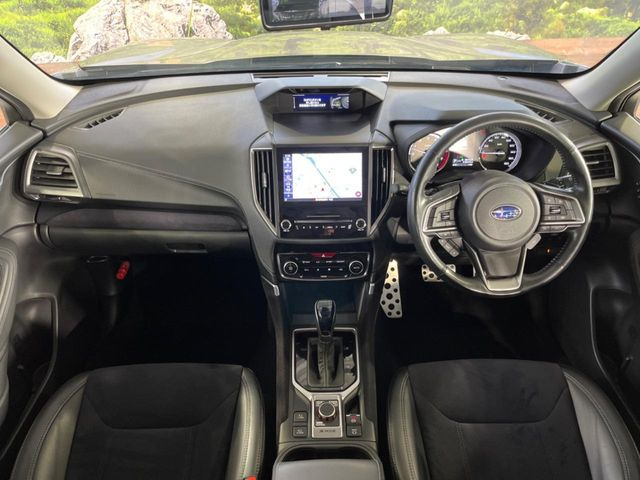 フォレスター1.8 スポーツ 4WD