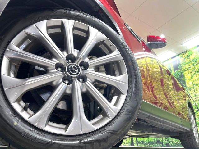 �y����20�C���`�A���~�z�C�[���z�O�ςɃ}�b�`���������A���~�z�C�[���𑕒����Ă���܂��B�e��ЊO�A���~�z�C�[����A�X�^�b�h���X�^�C�����戵�����Ă���܂��B���񂲑��k����������
