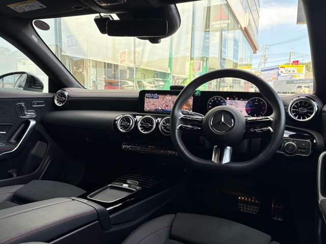 CLAシューティングブレークCLA200d AMGラインパッケージ