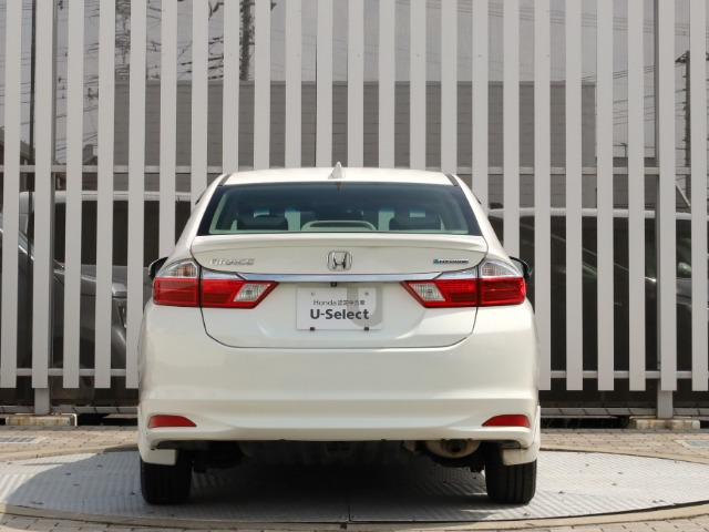 グレイス1.5 ハイブリッド LX