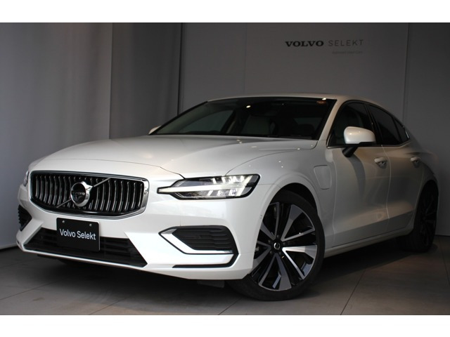 S60リチャージ PHEV T6 AWD インスクリプション 4WD