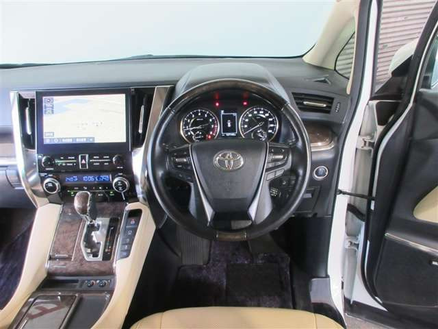 アルファード3.5 エグゼクティブ ラウンジ 4WD