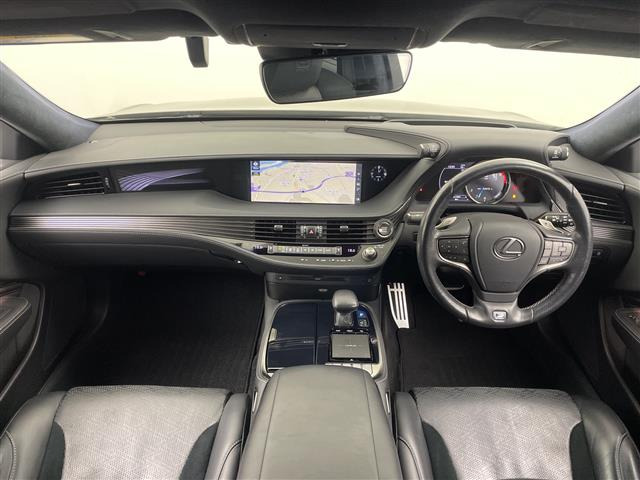 LS500 Fスポーツ