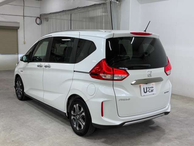 フリード1.5 ハイブリッド クロスター ホンダセンシング
