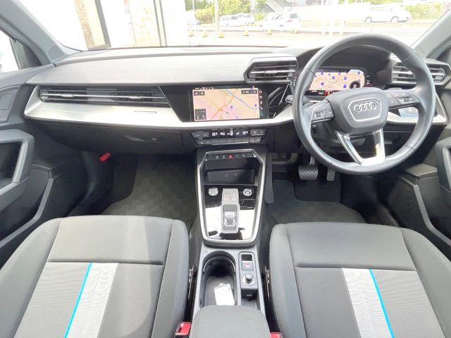 A3スポーツバック1 st エディション