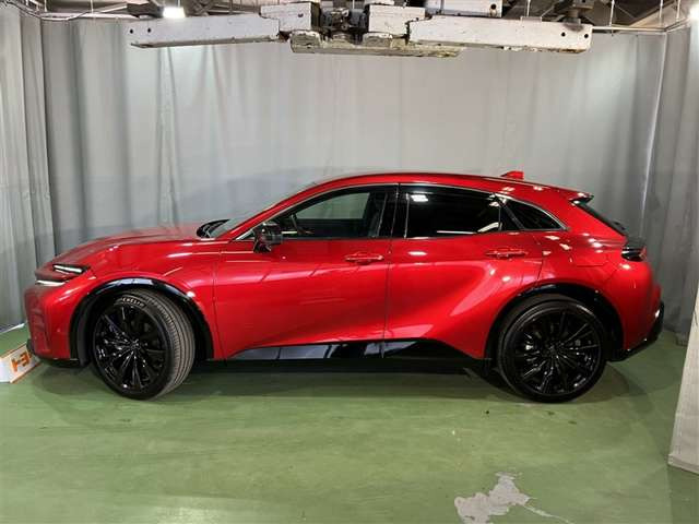 クラウンスポーツ2.5 Z E-Four 4WD