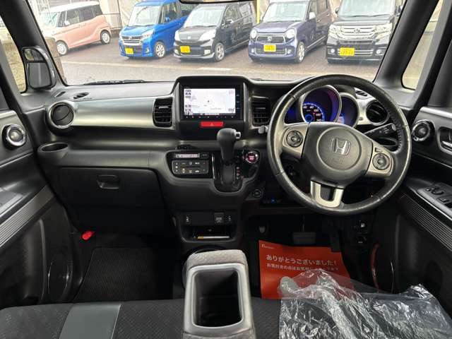 N-BOXスラッシュX 2トーンカラースタイル