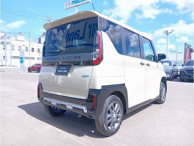 デリカミニT プレミアム 4WD