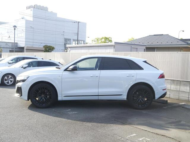 Q850 TDI クワトロ Sライン ディーゼル 4WD