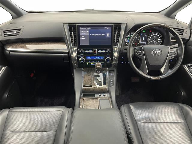 アルファードハイブリッド 2.5 エグゼクティブ ラウンジ S E-Four 4WD