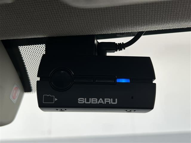 レヴォーグ2.0 STI スポーツ アイサイト 4WD