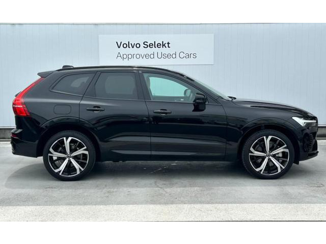 XC60リチャージ アルティメット T6 AWD PHEV 4WD