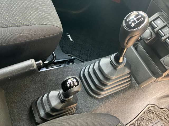 ジムニーXL 4WD