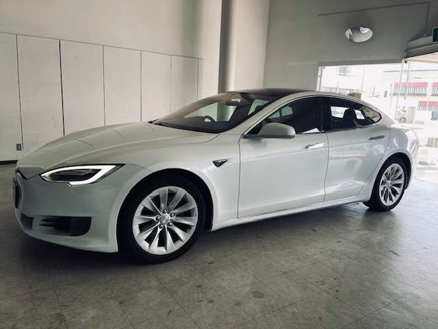 モデルS75