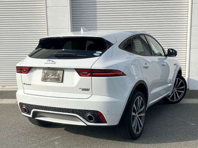 EペイスRダイナミック HSE 2.0L P250 4WD
