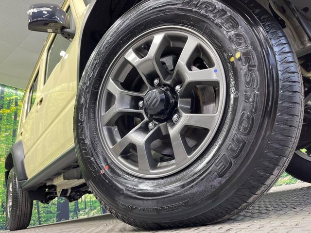 【純正15インチアルミホイール】外観にマッチした純正アルミホイールを装着しております。各種社外アルミホイールや、スタッドレスタイヤも取扱いしております。是非ご相談ください♪