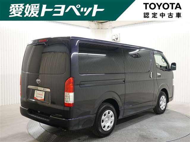 ハイエースバン