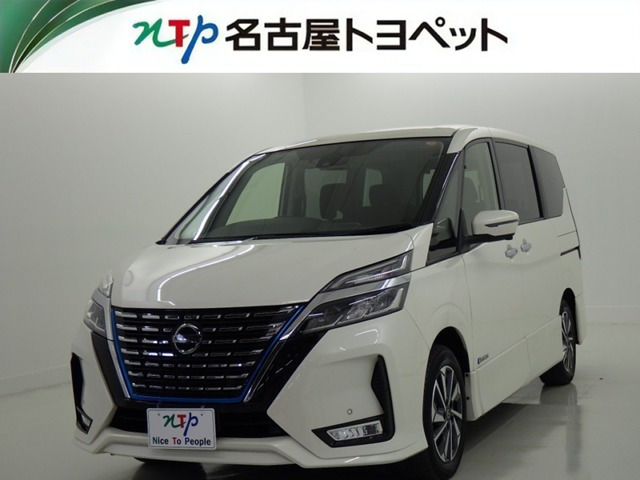 セレナ1.2 e-POWER ハイウェイスターV
