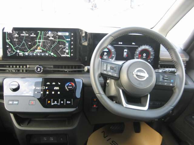 セレナ1.4 e-POWER ハイウェイスターV
