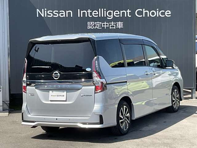 セレナ1.2 e-POWER ハイウェイスターV