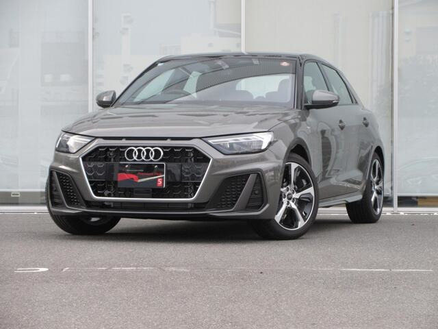 A1スポーツバック25 TFSI Sライン