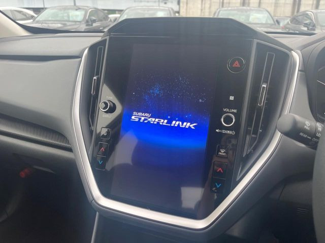 �y11.6�C���`�i�r�z�X�}�[�g�t�H�����o�Ŏg�p�ł���A�C���p�N�g�̂���11.6�C���`�i�r�𑕔�!�i�r��I�[�f�B�I����͂������A�e��ԗ��������̉�ʂ���m�F�E�ݒ�ł��܂���