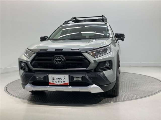 RAV42.0 アドベンチャー 4WD
