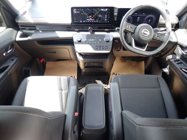 セレナ1.4 e-POWER ハイウェイスターV