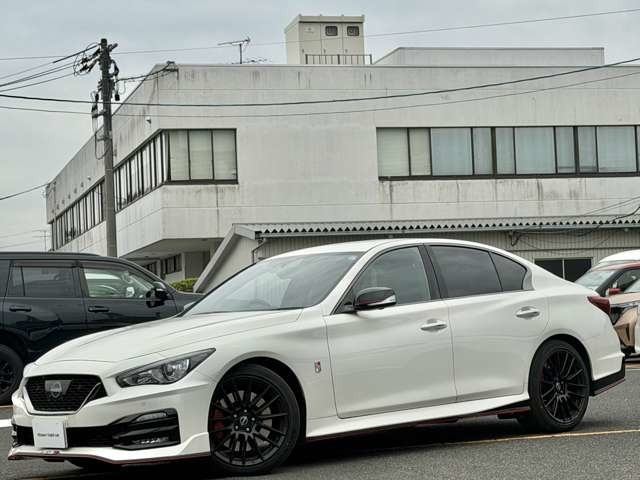 スカイライン3.0 NISMO