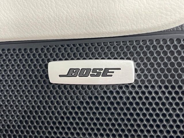 �yBOSE�T�E���h�V�X�e���z���[�J�[�I�v�V�����̍��i�ʃT�E���h�V�X�e���𓋍ځB��p�̃`���[�j���O���{���ꂽ�召�l�X�ȃX�s�[�J�[����ǎ��ȃT�E���h���t�ł��A�Տꊴ���ӂ�鉹����Ԃ����o���܂��B