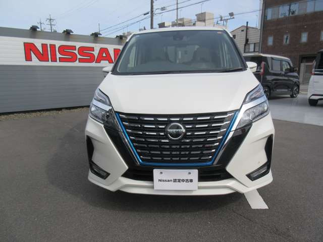 セレナ1.2 e-POWER ハイウェイスター