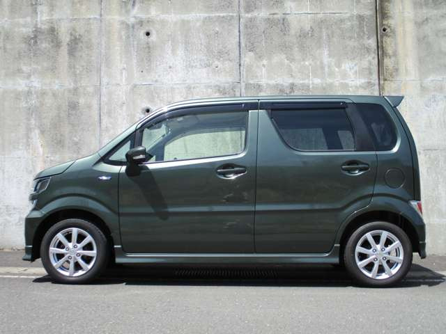 ワゴンRハイブリッド(HYBRID) FZ 4WD