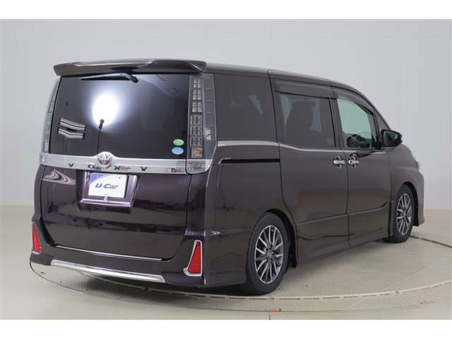 ヴォクシー2.0 ZS